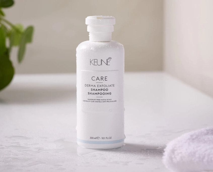 21300-Keune-Care-Derma-Exfoliate-Shampoo-Lifesyle-Lifestyle-API1-medium-min
